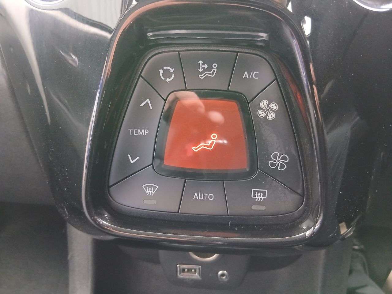2014 TOYOTA AYGO 2014 TOYOTA AYGO