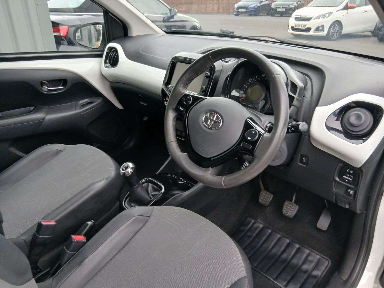 2014 TOYOTA AYGO 2014 TOYOTA AYGO