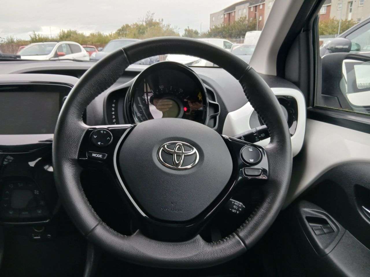 2014 TOYOTA AYGO 2014 TOYOTA AYGO