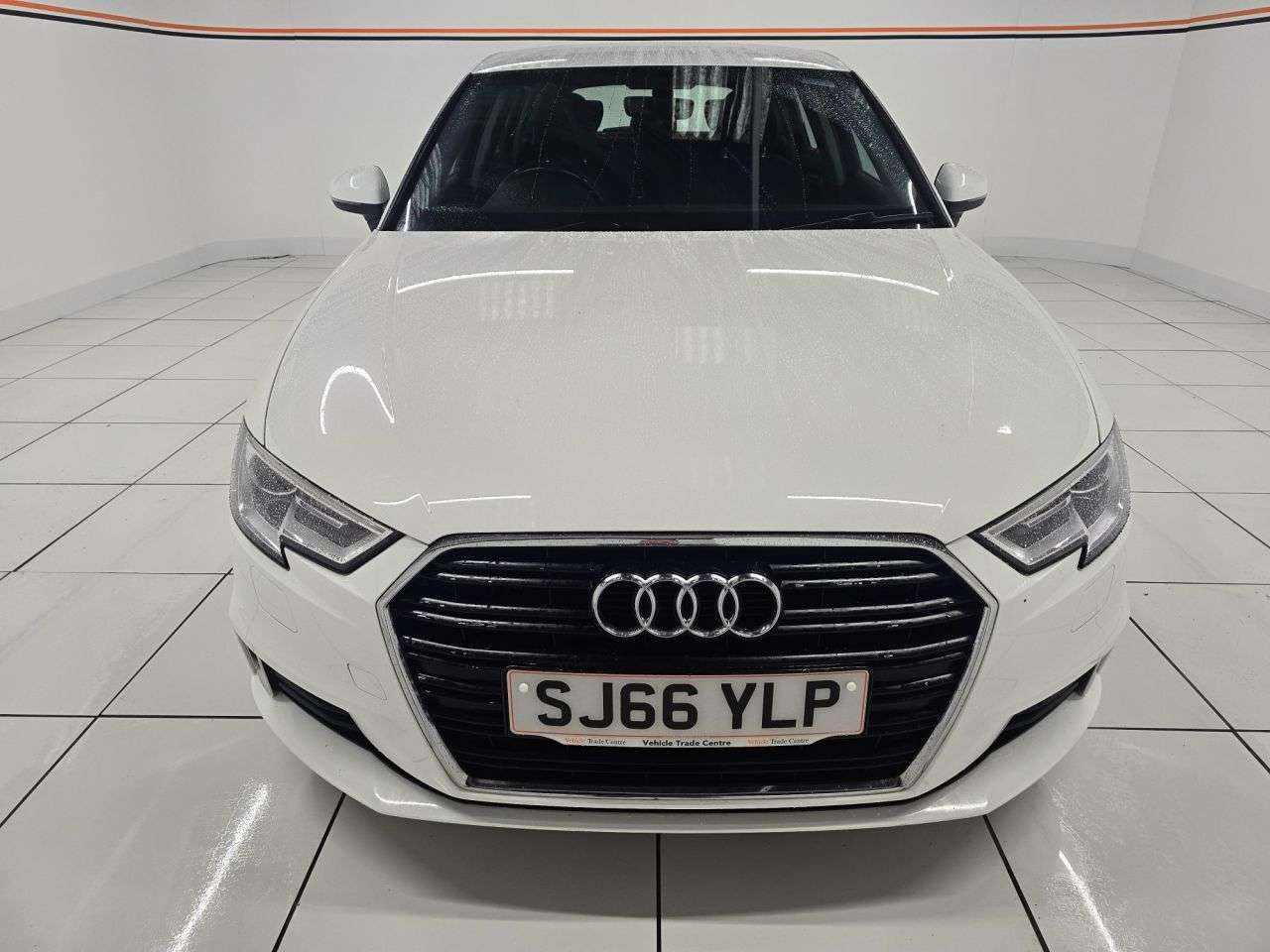 A 2016 AUDI A3 1.4 TFSI CoD Sport Sportback 5dr Petrol Manual Euro 6 (s/s) (150 ps) A 2016 AUDI A3 1.4 TFSI CoD Sport Sportback 5dr Petrol Manual Euro 6 (s/s) (150 ps)