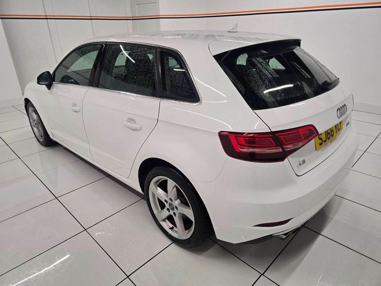 A 2016 AUDI A3 1.4 TFSI CoD Sport Sportback 5dr Petrol Manual Euro 6 (s/s) (150 ps) A 2016 AUDI A3 1.4 TFSI CoD Sport Sportback 5dr Petrol Manual Euro 6 (s/s) (150 ps)