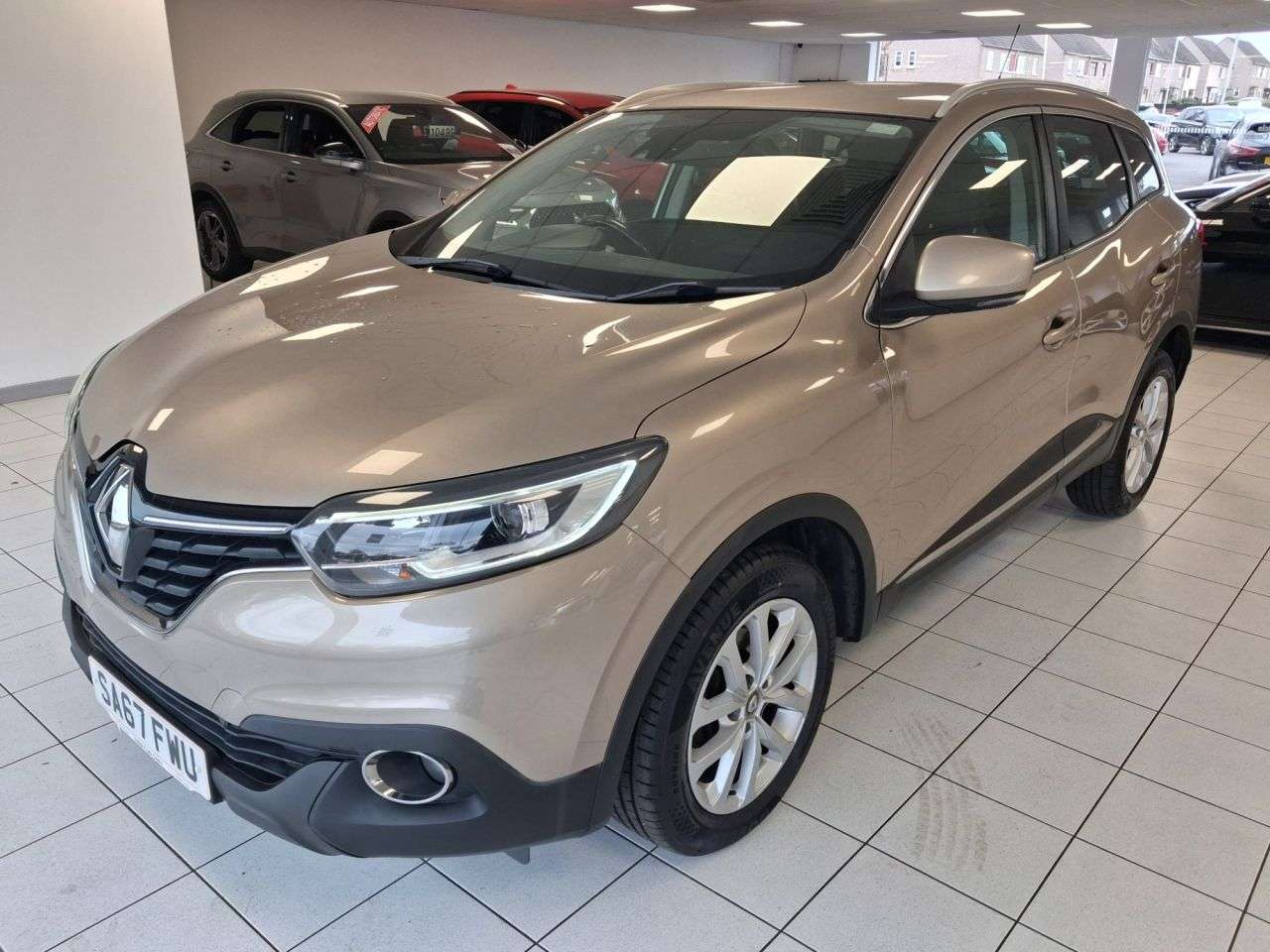 A 2017 RENAULT KADJAR 1.5 dCi Dynamique Nav SUV 5dr Diesel Manual Euro 6 (s/s) (110 ps) A 2017 RENAULT KADJAR 1.5 dCi Dynamique Nav SUV 5dr Diesel Manual Euro 6 (s/s) (110 ps)