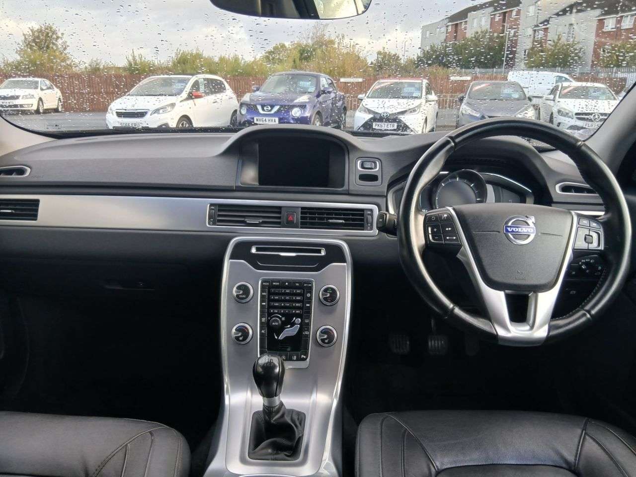 2015 VOLVO V70 2015 VOLVO V70