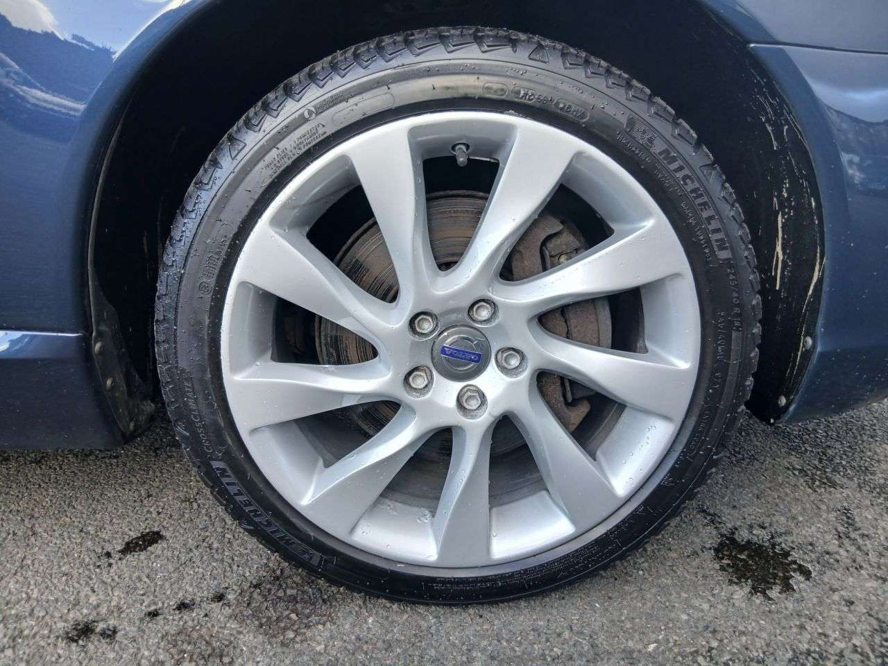2015 VOLVO V70 2015 VOLVO V70