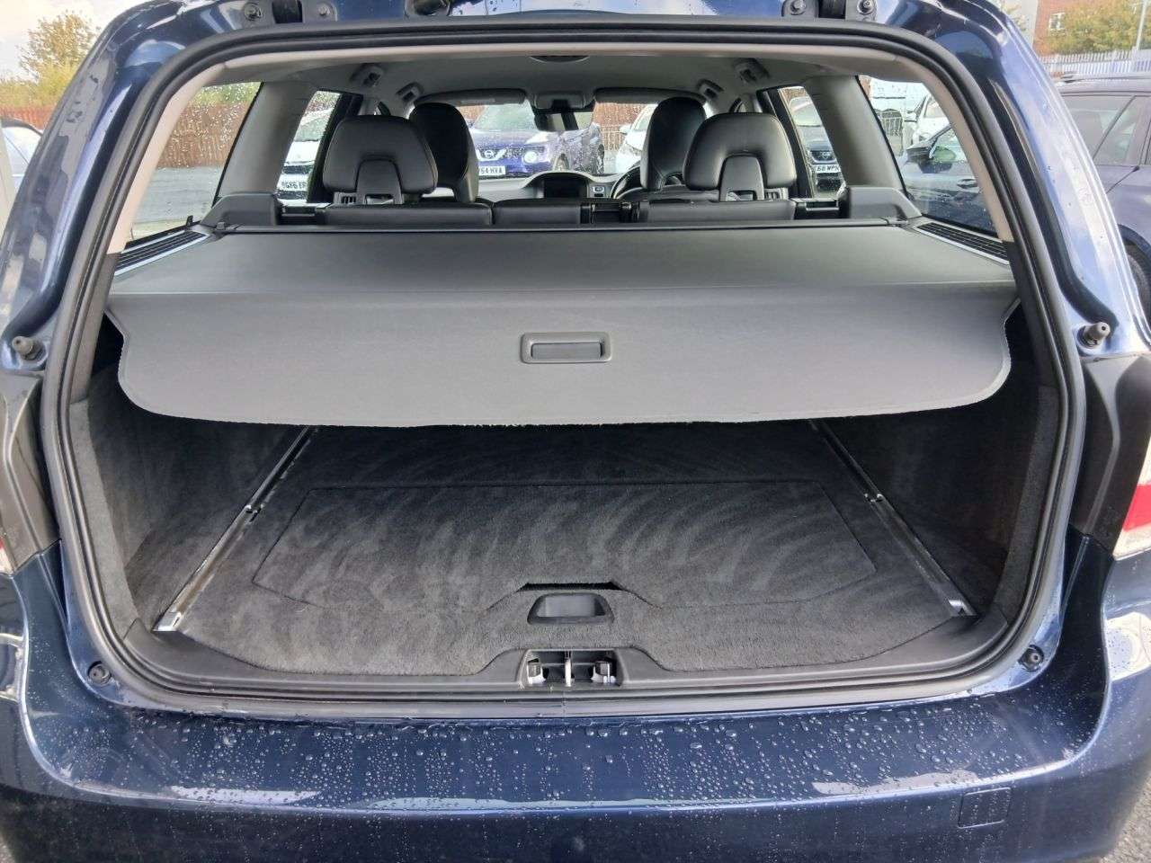 2015 VOLVO V70 2015 VOLVO V70