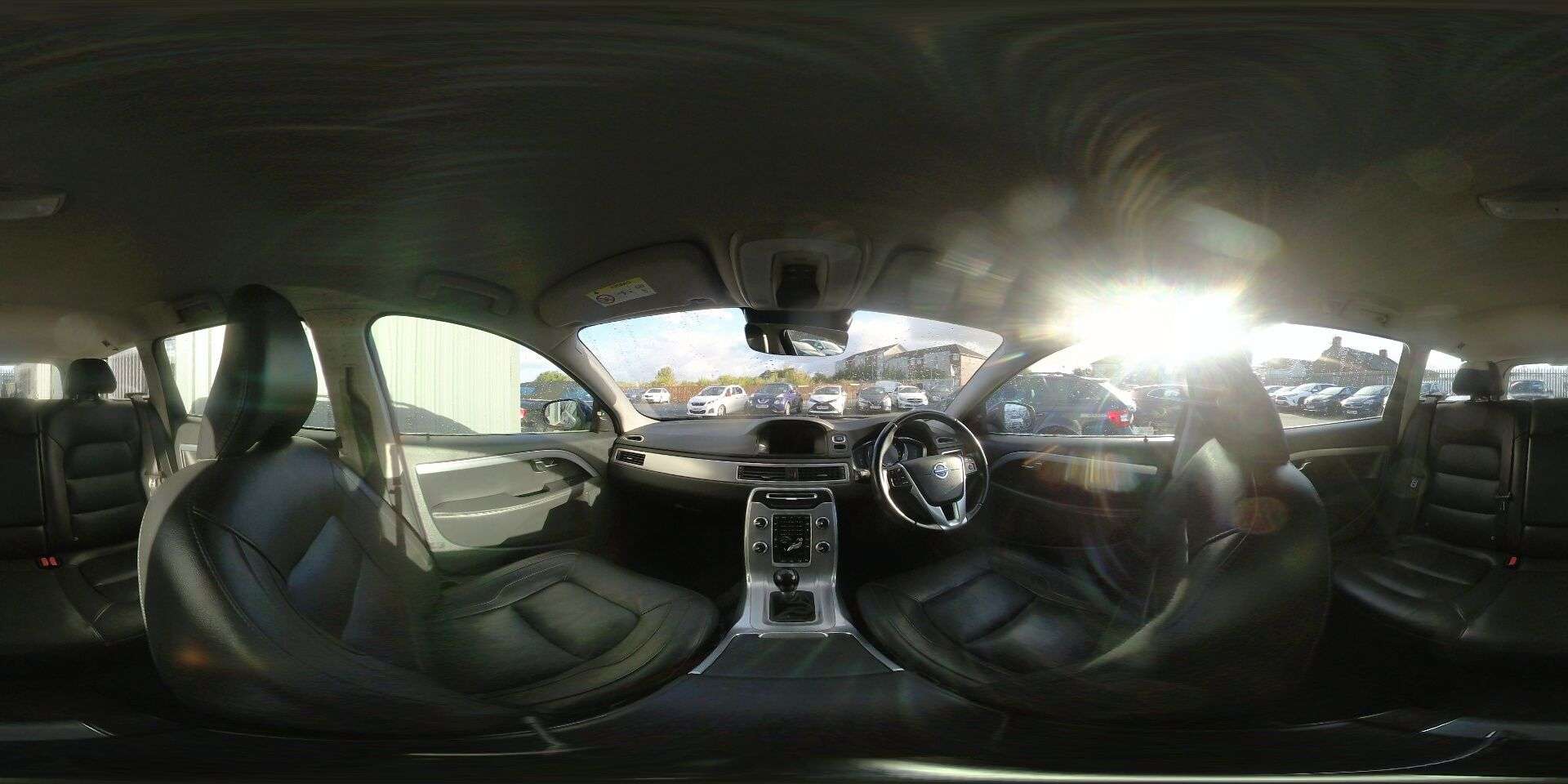 2015 VOLVO V70 2015 VOLVO V70