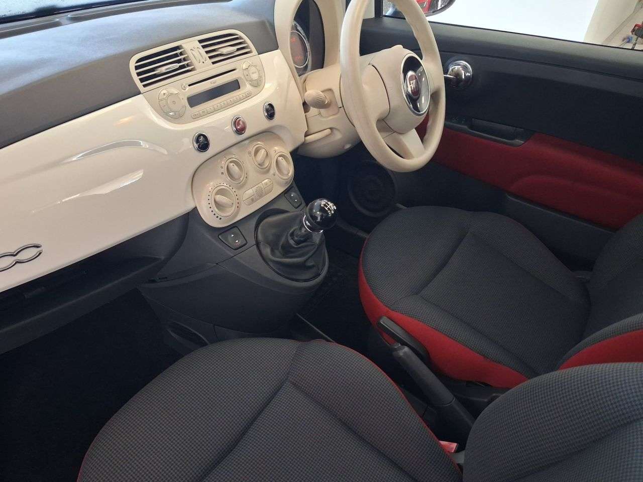 2014 FIAT 500 2014 FIAT 500
