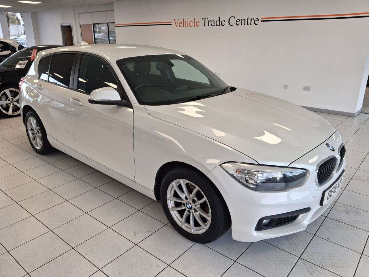 A 2018 BMW 1 SERIES 1.5 116d SE Hatchback 5dr Diesel Auto Euro 6 (s/s) (116 ps) A 2018 BMW 1 SERIES 1.5 116d SE Hatchback 5dr Diesel Auto Euro 6 (s/s) (116 ps)
