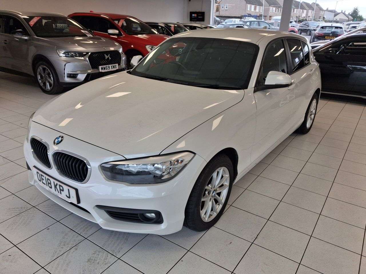 A 2018 BMW 1 SERIES 1.5 116d SE Hatchback 5dr Diesel Auto Euro 6 (s/s) (116 ps) A 2018 BMW 1 SERIES 1.5 116d SE Hatchback 5dr Diesel Auto Euro 6 (s/s) (116 ps)