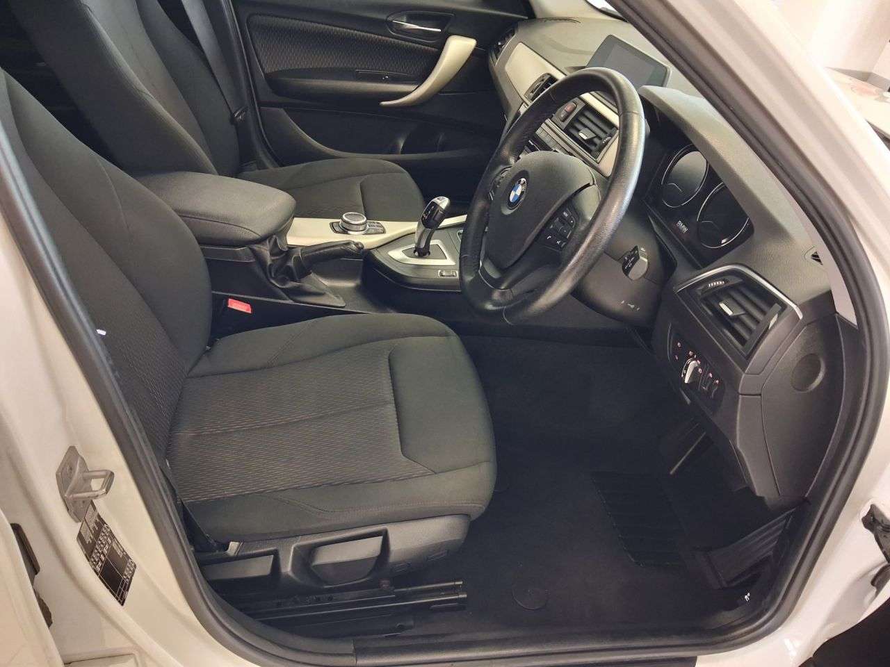 2018 BMW 1 SERIES 2018 BMW 1 SERIES
