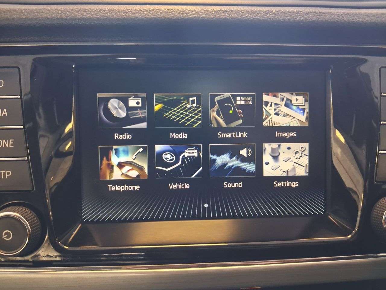 2018 SKODA FABIA 2018 SKODA FABIA