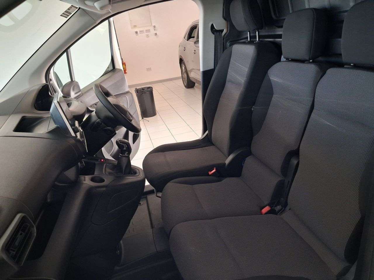 2021 PEUGEOT PARTNER 2021 PEUGEOT PARTNER
