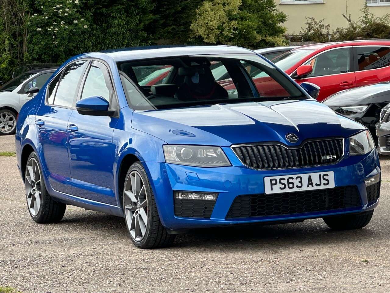 A 2014 SKODA OCTAVIA 2.0 VRS TDI CR DSG 5d 181 BHP *HPI CLEAR, 2 KEYS, FRESH MOT* A 2014 SKODA OCTAVIA 2.0 VRS TDI CR DSG 5d 181 BHP *HPI CLEAR, 2 KEYS, FRESH MOT*