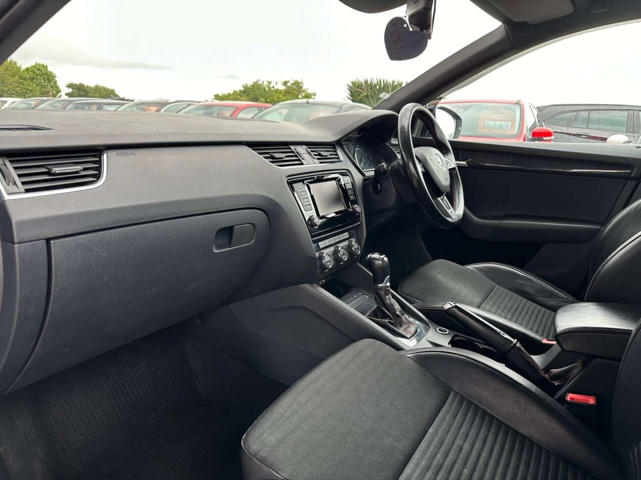 2014 SKODA OCTAVIA 2014 SKODA OCTAVIA