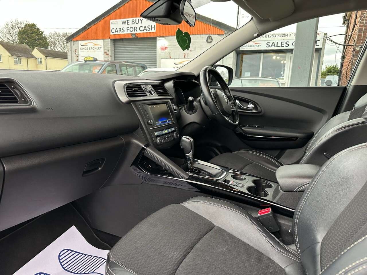 2017 RENAULT KADJAR 2017 RENAULT KADJAR