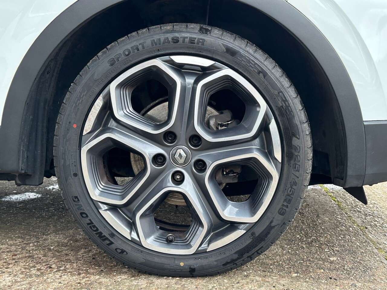 2017 RENAULT KADJAR 2017 RENAULT KADJAR