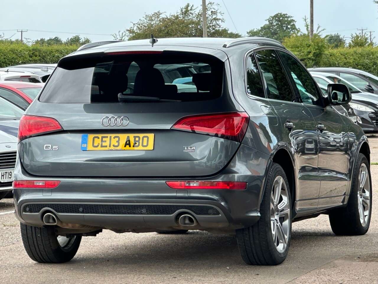 2013 AUDI Q5 2013 AUDI Q5