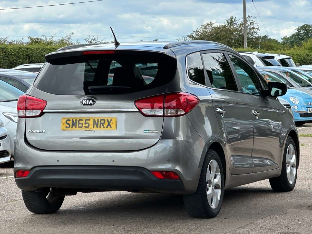 2015 KIA CARENS 2015 KIA CARENS