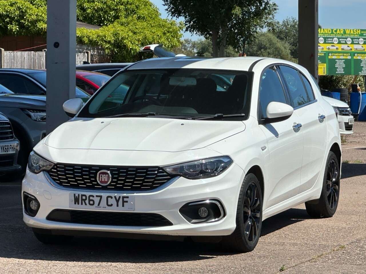 A 2017 FIAT TIPO 1.4 MPI Lounge Hatchback 5dr Petrol Manual Euro 6 (95 ps) **HPI CLEAR~2 KEY A 2017 FIAT TIPO 1.4 MPI Lounge Hatchback 5dr Petrol Manual Euro 6 (95 ps) **HPI CLEAR~2 KEY