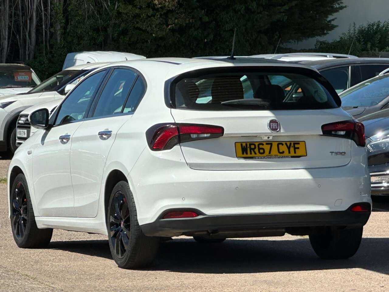 2017 FIAT TIPO 2017 FIAT TIPO