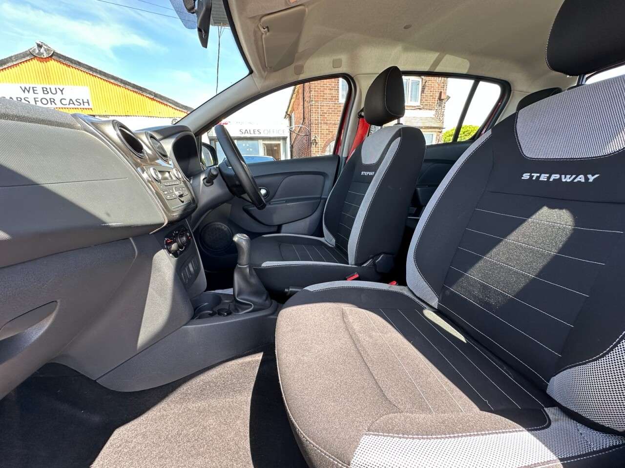 2017 DACIA SANDERO STEPWAY 2017 DACIA SANDERO STEPWAY