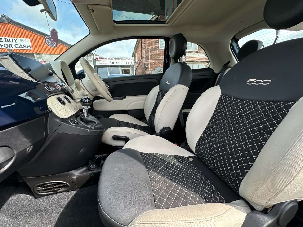 2022 FIAT 500 2022 FIAT 500