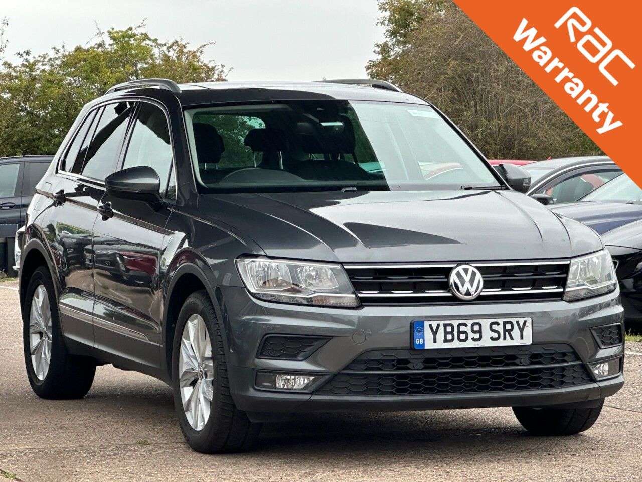 A 2020 VOLKSWAGEN TIGUAN 1.5 TSI EVO Match SUV 5dr Petrol Manual Euro 6 (s/s) (150 ps) **PANROOF~NAV A 2020 VOLKSWAGEN TIGUAN 1.5 TSI EVO Match SUV 5dr Petrol Manual Euro 6 (s/s) (150 ps) **PANROOF~NAV