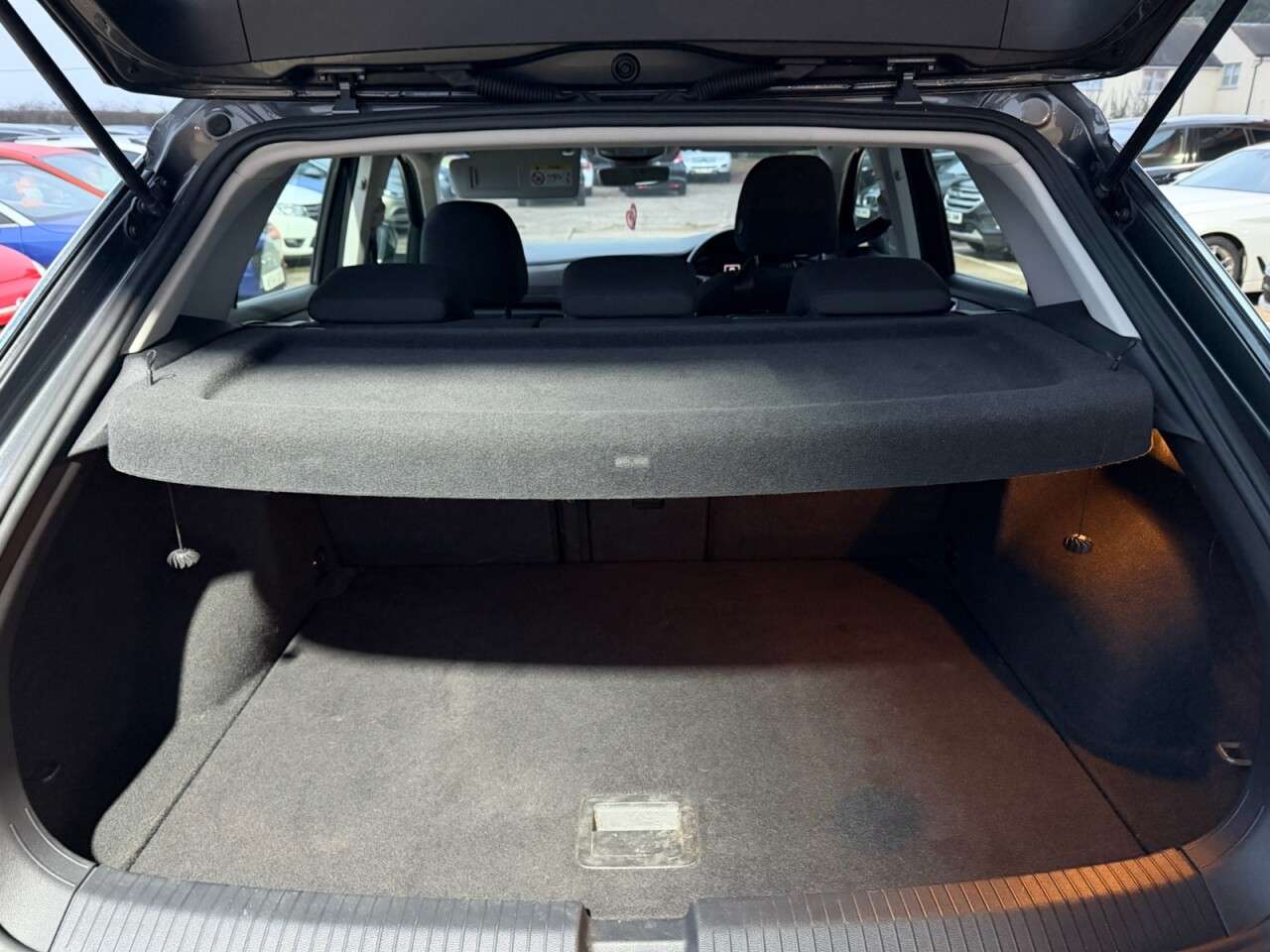 2018 VOLKSWAGEN T-ROC 2018 VOLKSWAGEN T-ROC