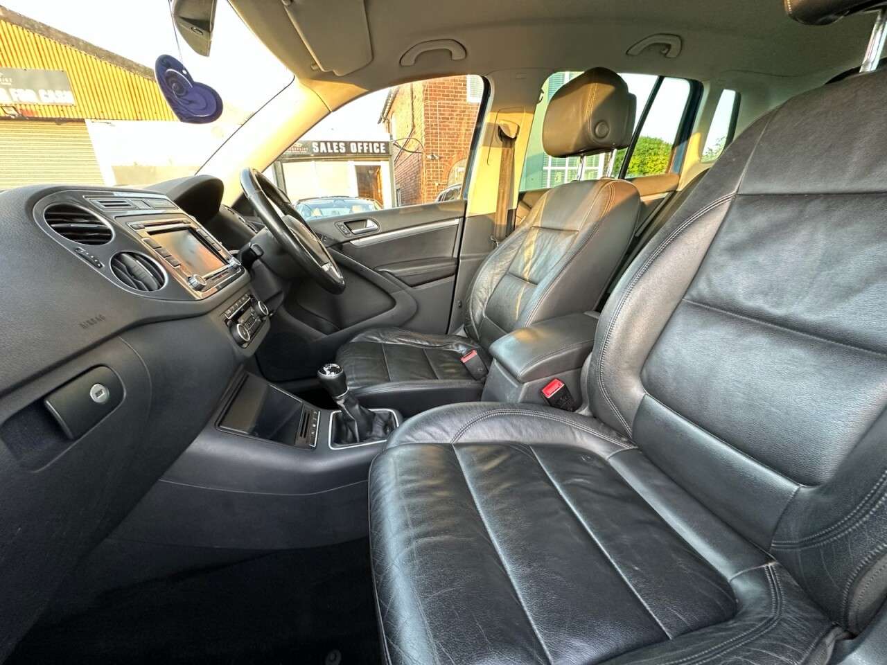 2012 VOLKSWAGEN TIGUAN 2012 VOLKSWAGEN TIGUAN