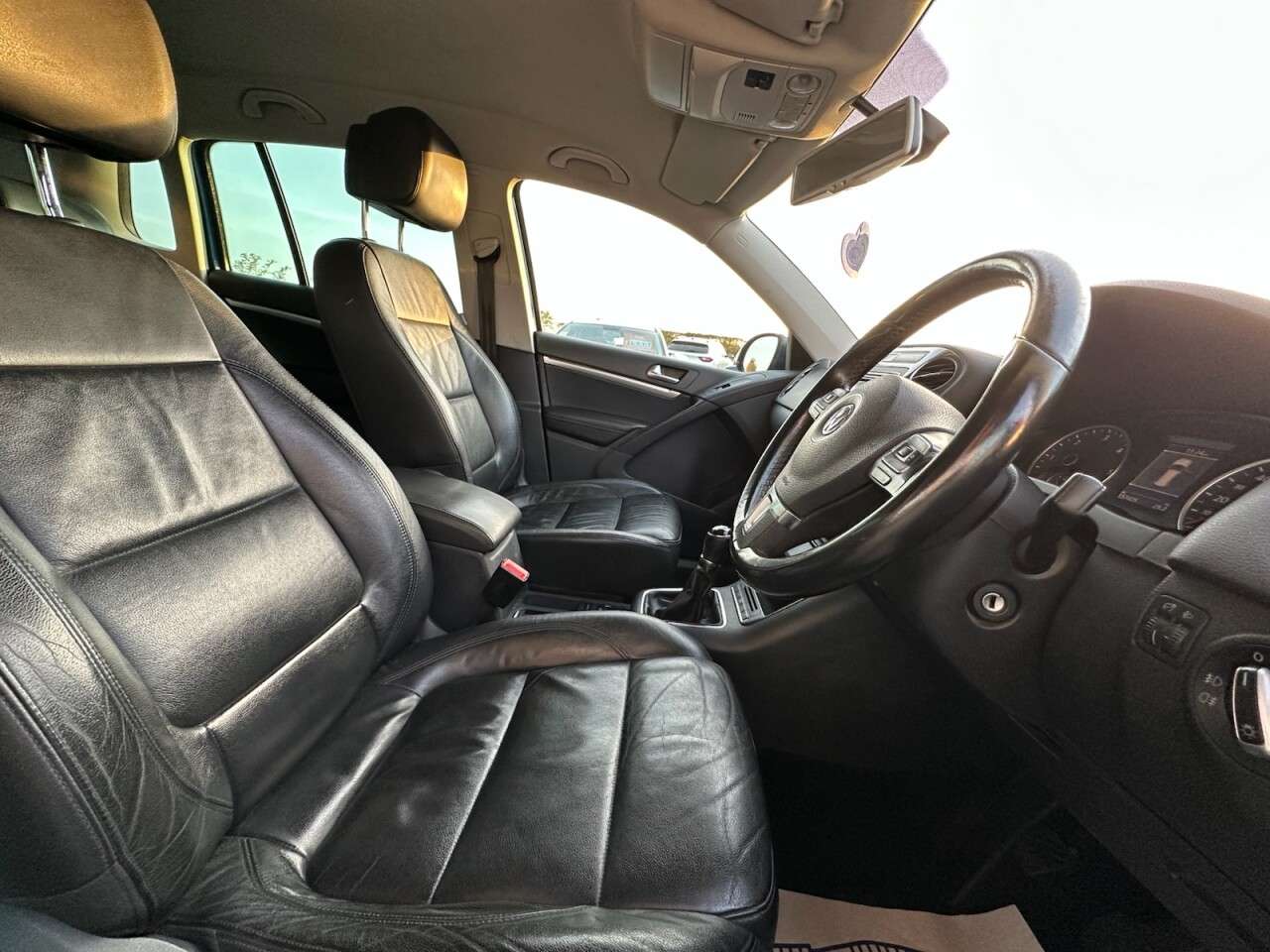 2012 VOLKSWAGEN TIGUAN 2012 VOLKSWAGEN TIGUAN