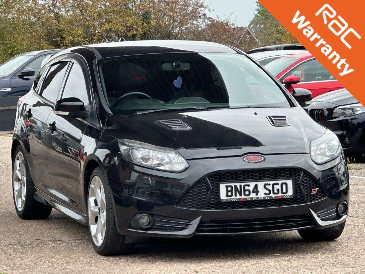 A 2014 FORD FOCUS 2.0T EcoBoost ST-3 Hatchback 5dr Petrol Manual Euro 5 (s/s) (250 ps) **SATN A 2014 FORD FOCUS 2.0T EcoBoost ST-3 Hatchback 5dr Petrol Manual Euro 5 (s/s) (250 ps) **SATN
