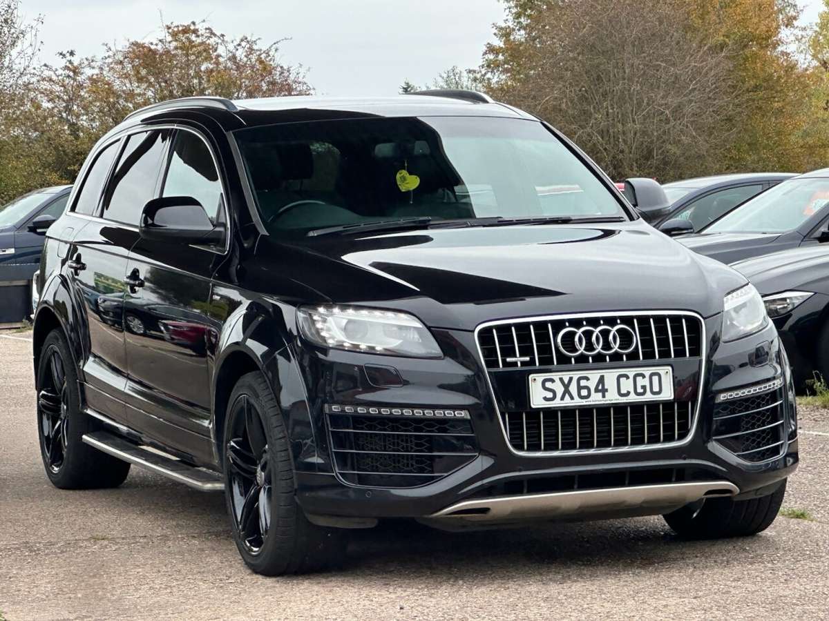 Check out this Audi Q7 2015 Diesel Automatic