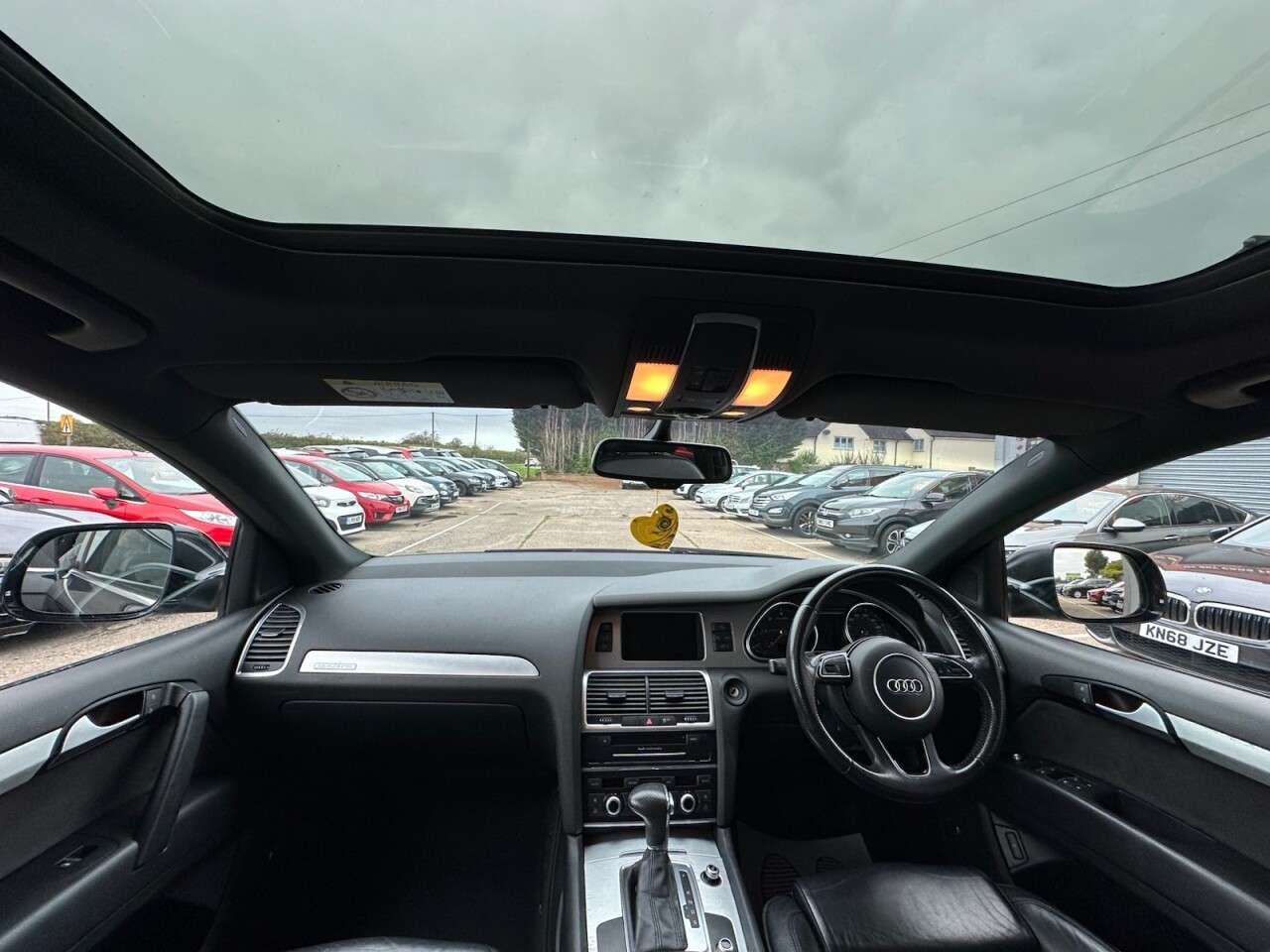 2015 AUDI Q7 2015 AUDI Q7