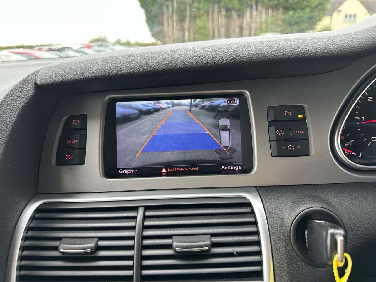 2015 AUDI Q7 2015 AUDI Q7