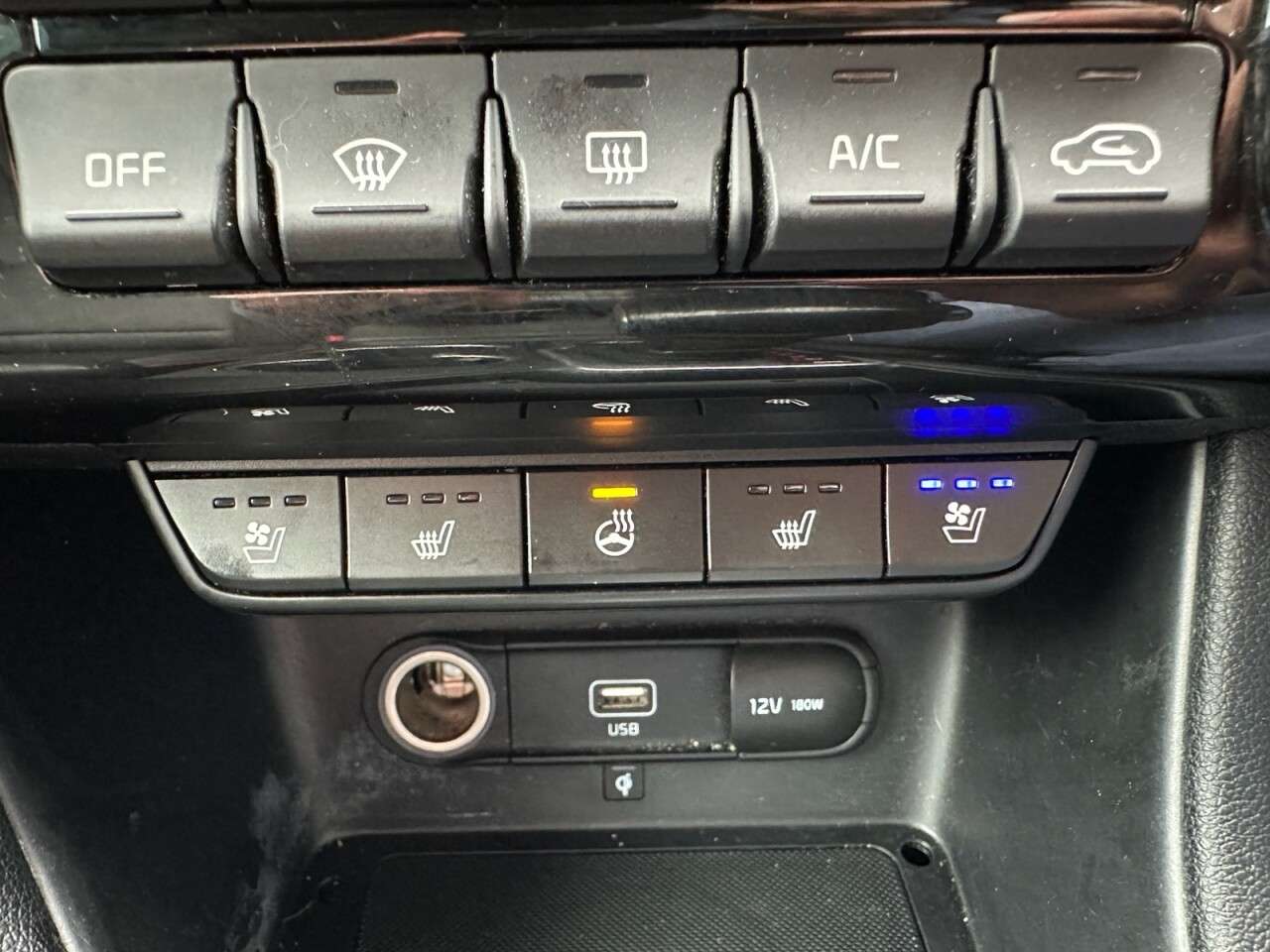 2020 KIA SPORTAGE 2020 KIA SPORTAGE