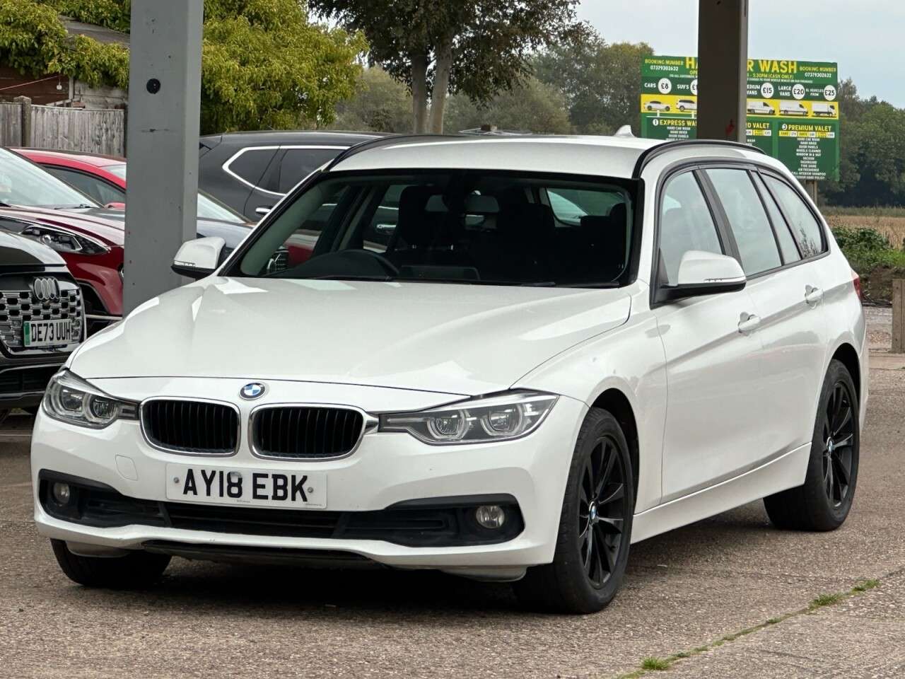 A 2018 BMW 330D 3.0L 5d AUTO 255 BHP **X DRIVE~FRESH MOT+SVS** A 2018 BMW 330D 3.0L 5d AUTO 255 BHP **X DRIVE~FRESH MOT+SVS**