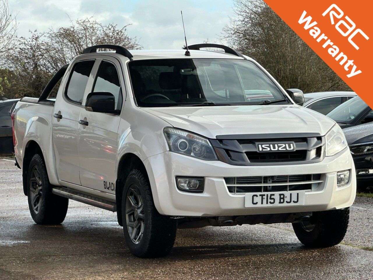 A 2015 ISUZU D-MAX 2.5 TD Blade Pickup 4dr Diesel Automatic 4x4 (220 g/km, 161 bhp) **HPI CLEA A 2015 ISUZU D-MAX 2.5 TD Blade Pickup 4dr Diesel Automatic 4x4 (220 g/km, 161 bhp) **HPI CLEA