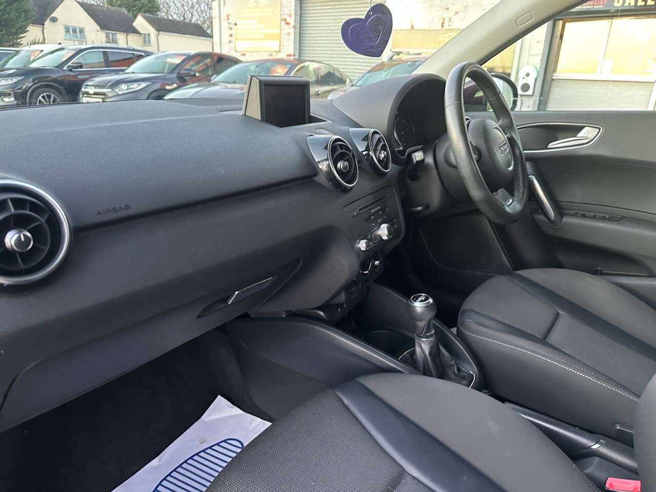 2013 AUDI A1 2013 AUDI A1