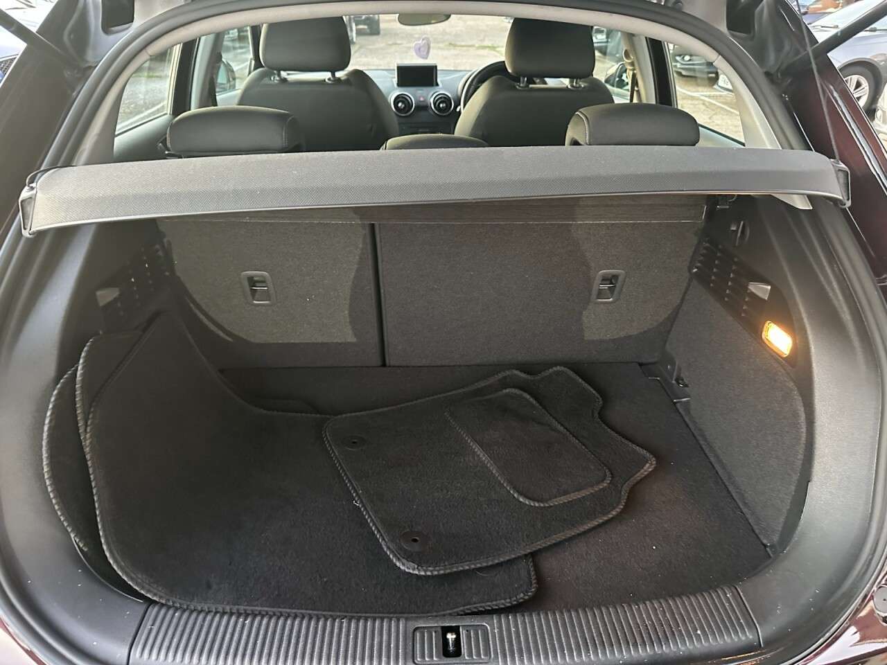 2013 AUDI A1 2013 AUDI A1