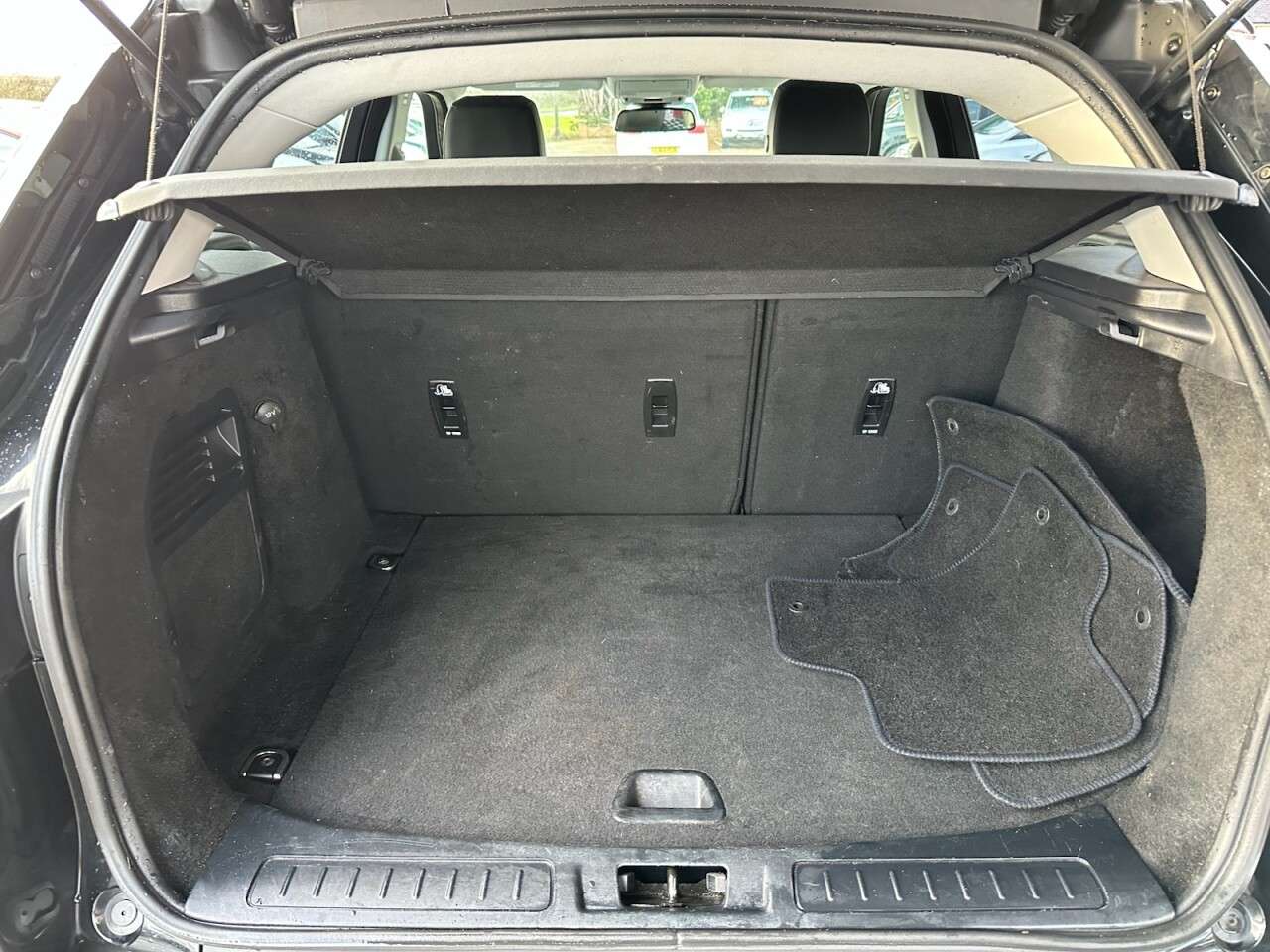 2017 LAND ROVER RANGE ROVER EVOQUE 2017 LAND ROVER RANGE ROVER EVOQUE