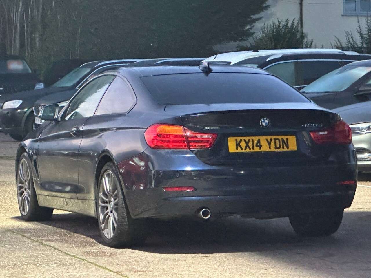 A 2014 BMW 4 SERIES 2.0 420d SE Coupe 2dr Diesel Auto xDrive Euro 6 (s/s) (184 ps) **SATNAV~LEA A 2014 BMW 4 SERIES 2.0 420d SE Coupe 2dr Diesel Auto xDrive Euro 6 (s/s) (184 ps) **SATNAV~LEA