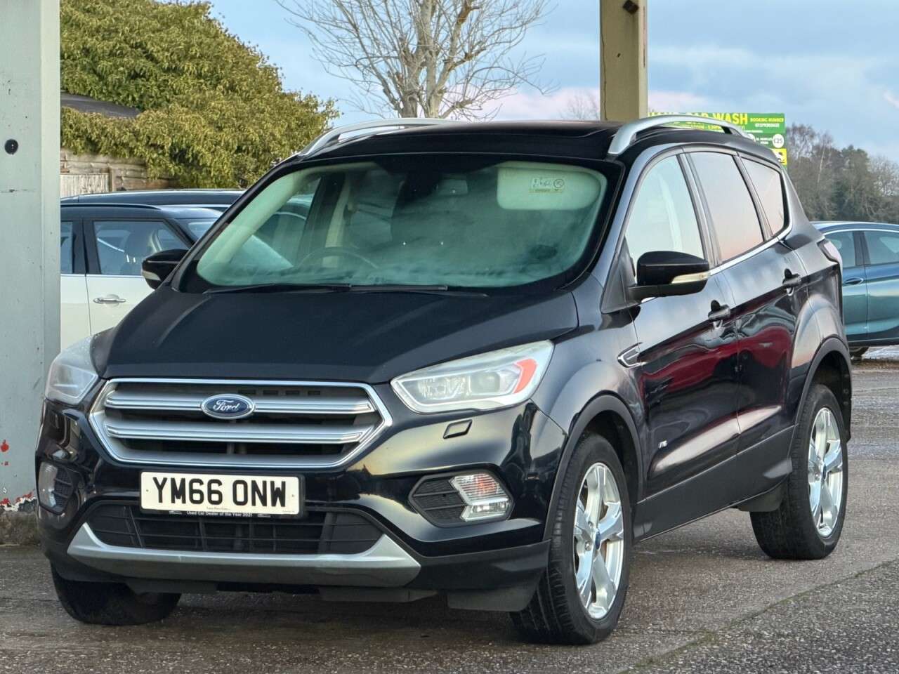 A 2016 FORD KUGA 2.0 TDCi Titanium SUV 5dr Diesel Powershift AWD Euro 6 (s/s) (180 ps) **SAT A 2016 FORD KUGA 2.0 TDCi Titanium SUV 5dr Diesel Powershift AWD Euro 6 (s/s) (180 ps) **SAT