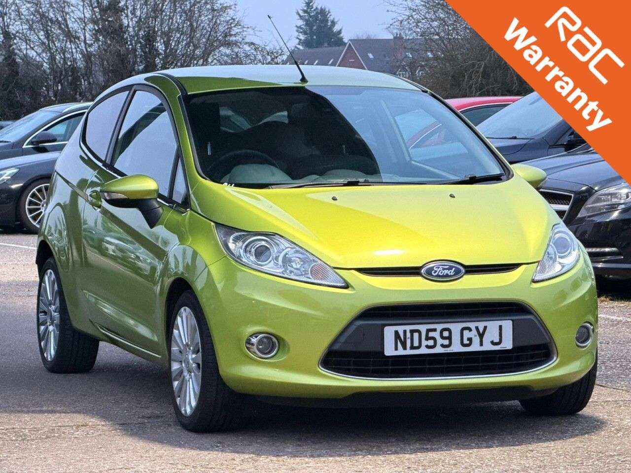 A 2009 FORD FIESTA 1.4 Titanium Hatchback 3dr Petrol Manual (133 g/km, 94 bhp) **HPI CLEAR~FRE A 2009 FORD FIESTA 1.4 Titanium Hatchback 3dr Petrol Manual (133 g/km, 94 bhp) **HPI CLEAR~FRE