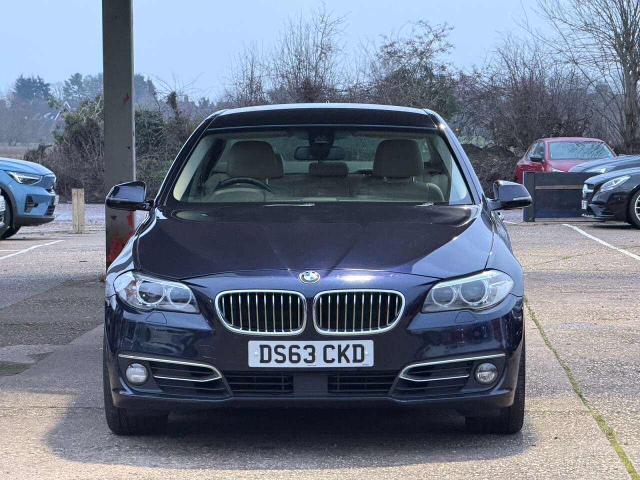 A 2013 BMW 5 SERIES 2.0 525d Luxury Saloon 4dr Diesel Auto Euro 6 (s/s) (218 ps) **SATNAV~LEATH A 2013 BMW 5 SERIES 2.0 525d Luxury Saloon 4dr Diesel Auto Euro 6 (s/s) (218 ps) **SATNAV~LEATH
