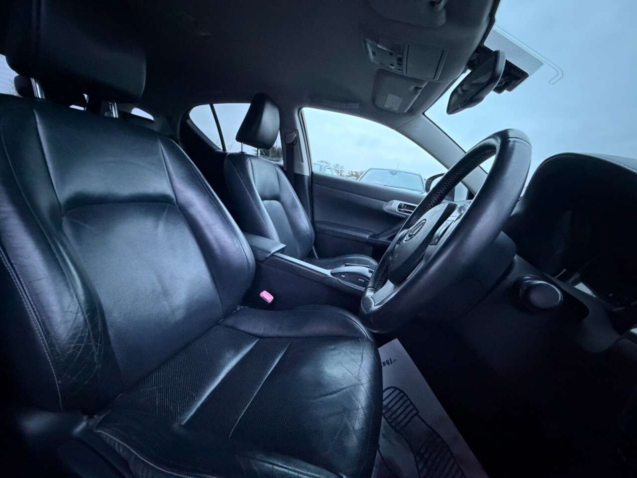 2011 LEXUS CT 2011 LEXUS CT