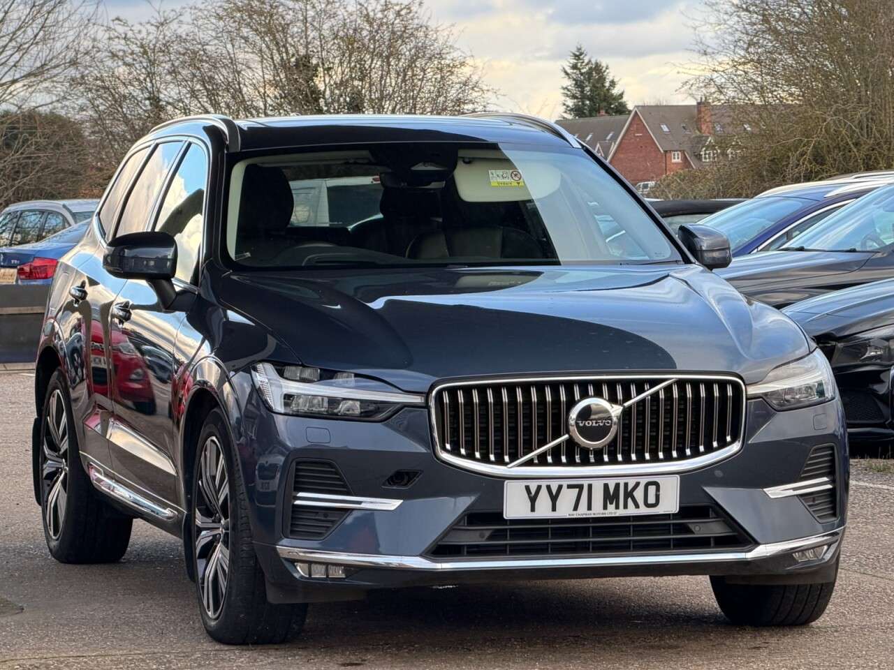 A 2021 VOLVO XC60 2.0 B4 MHEV Inscription Pro SUV 5dr Diesel Hybrid Auto AWD Euro 6 (s/s) (19 A 2021 VOLVO XC60 2.0 B4 MHEV Inscription Pro SUV 5dr Diesel Hybrid Auto AWD Euro 6 (s/s) (19