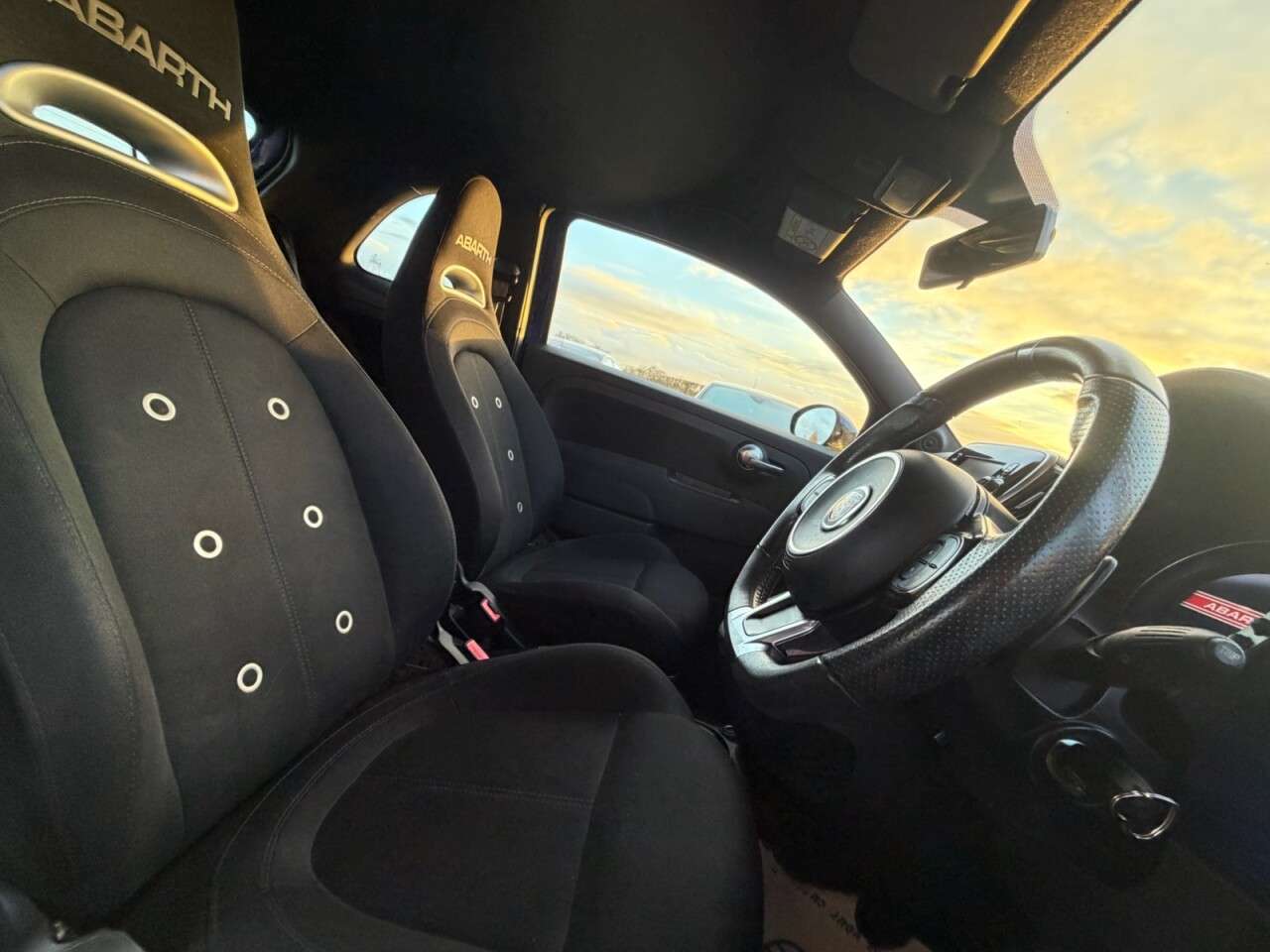 2018 ABARTH 595 2018 ABARTH 595