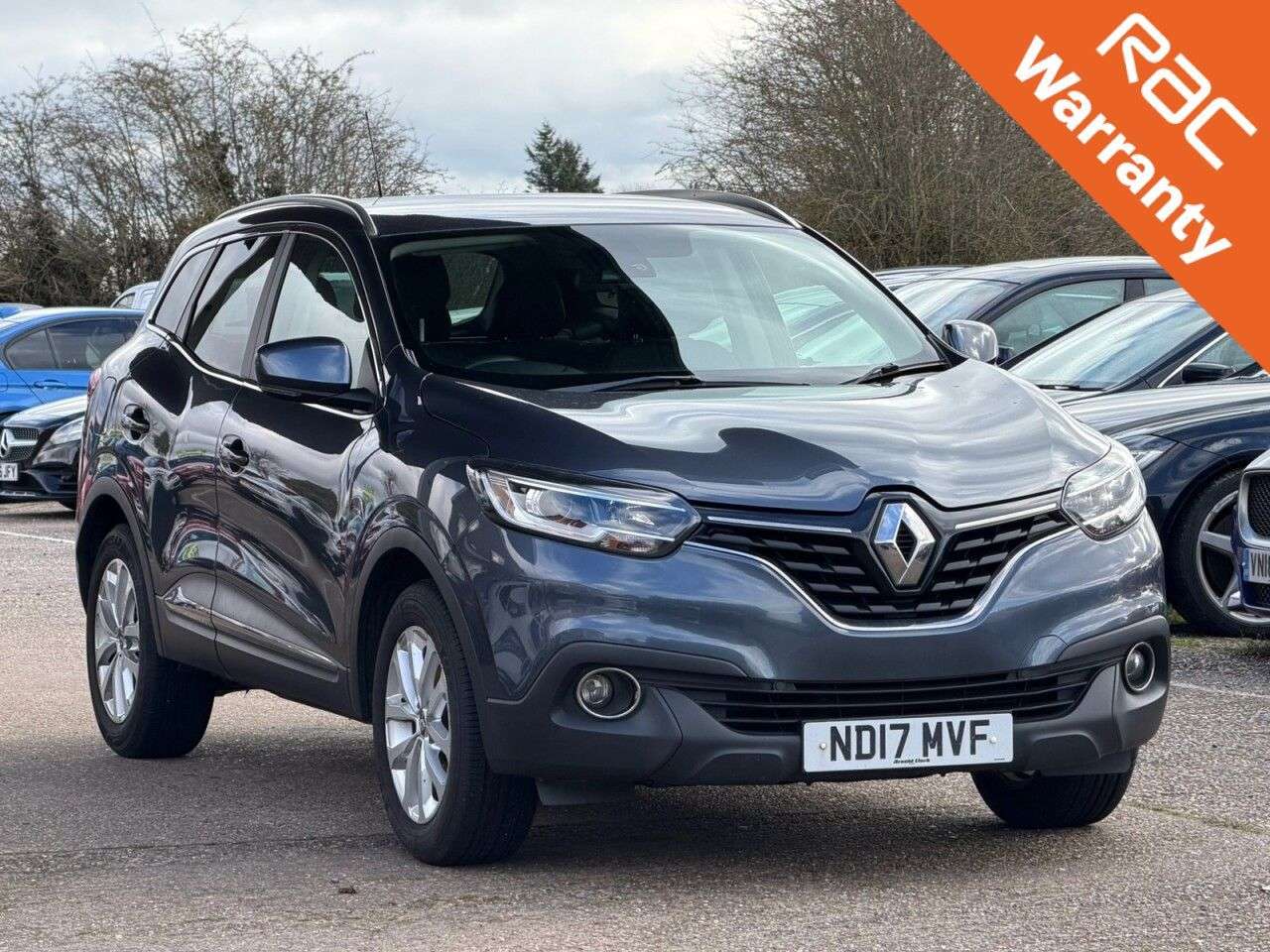 A 2017 RENAULT KADJAR 1.2 TCe Dynamique Nav SUV 5dr Petrol Manual Euro 6 (s/s) (130 ps) **HPI CLE A 2017 RENAULT KADJAR 1.2 TCe Dynamique Nav SUV 5dr Petrol Manual Euro 6 (s/s) (130 ps) **HPI CLE