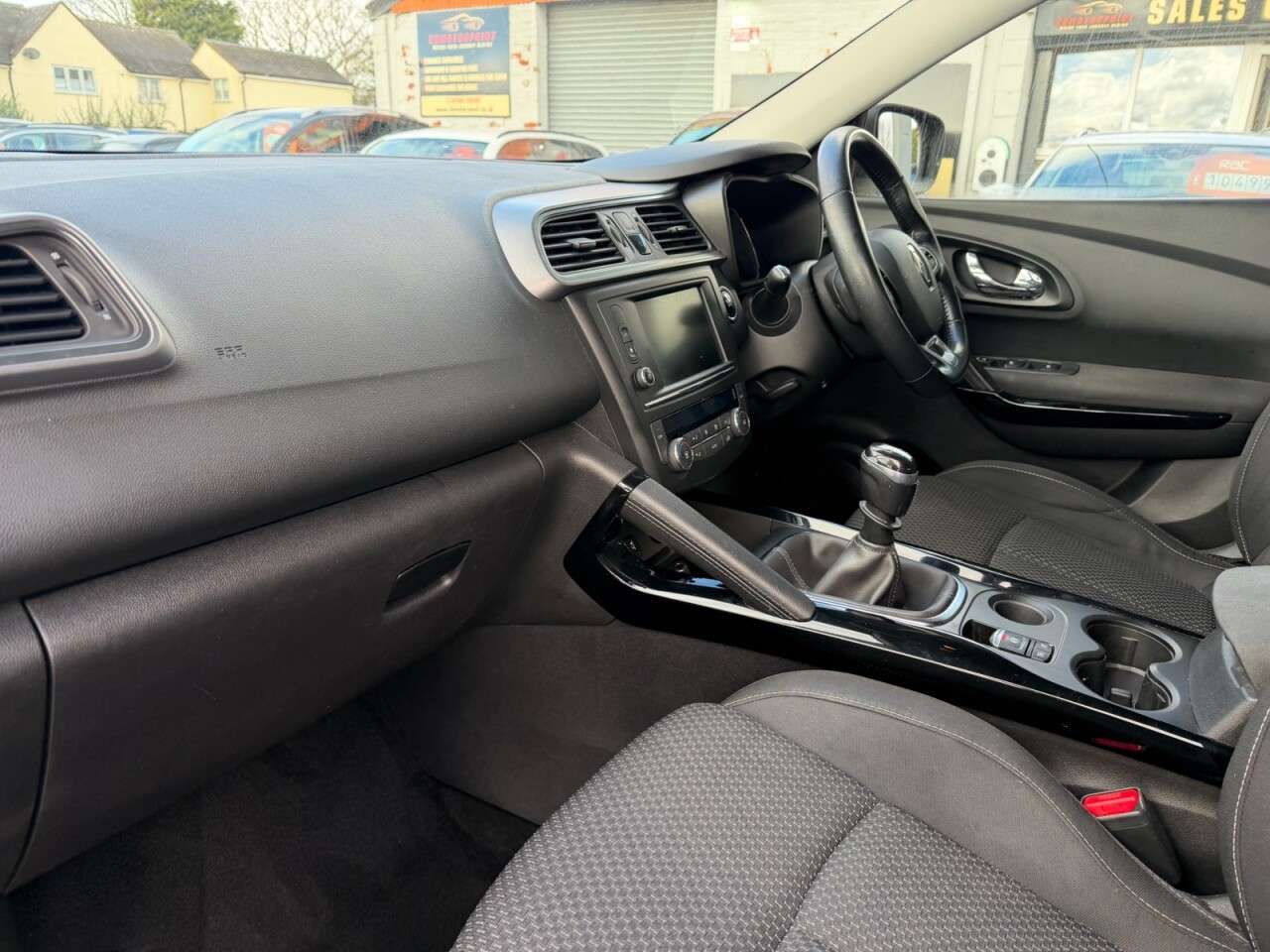 2017 RENAULT KADJAR 2017 RENAULT KADJAR