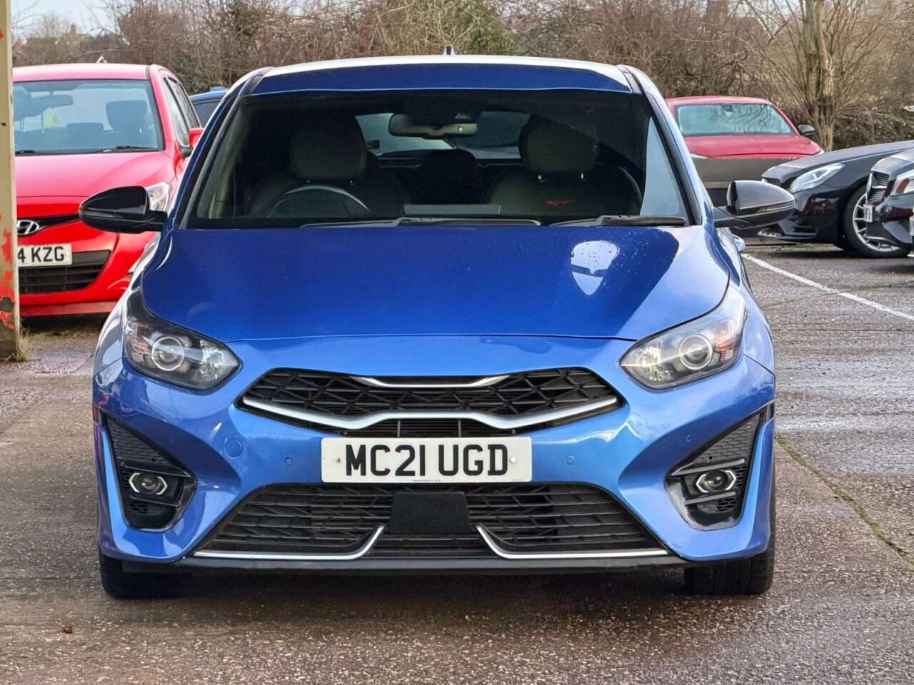 A 2021 KIA PROCEED 1.6 T-GDi GT Shooting Brake 5dr Petrol DCT Euro 6 (s/s) (201 bhp) **SATNAV~ A 2021 KIA PROCEED 1.6 T-GDi GT Shooting Brake 5dr Petrol DCT Euro 6 (s/s) (201 bhp) **SATNAV~